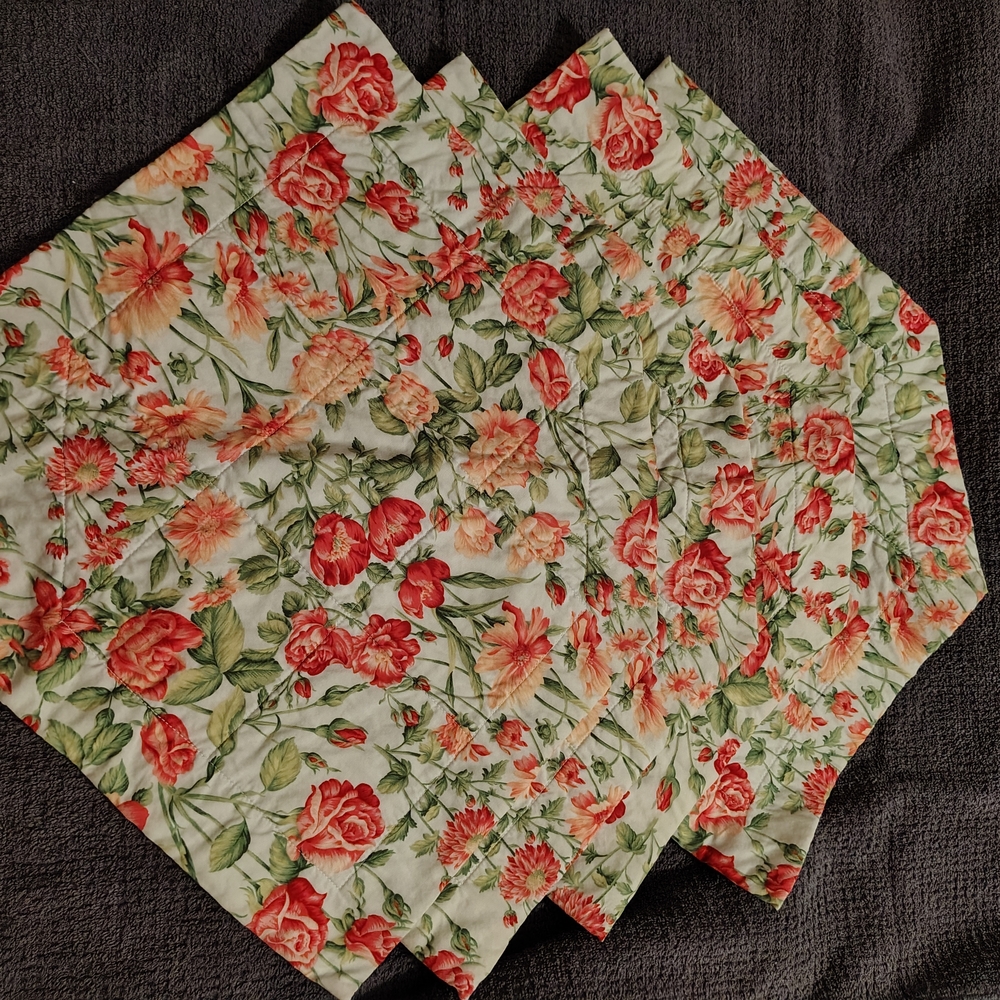 Set of Four Floral Double Sided Quilted Placemats